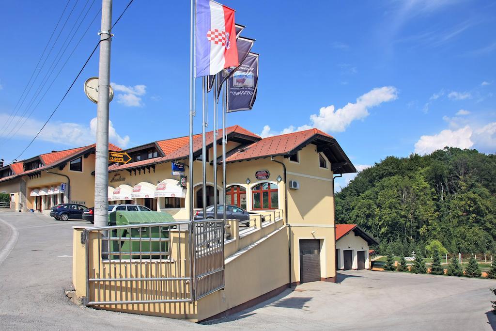 Apartments Soic Samobor Zewnętrze zdjęcie